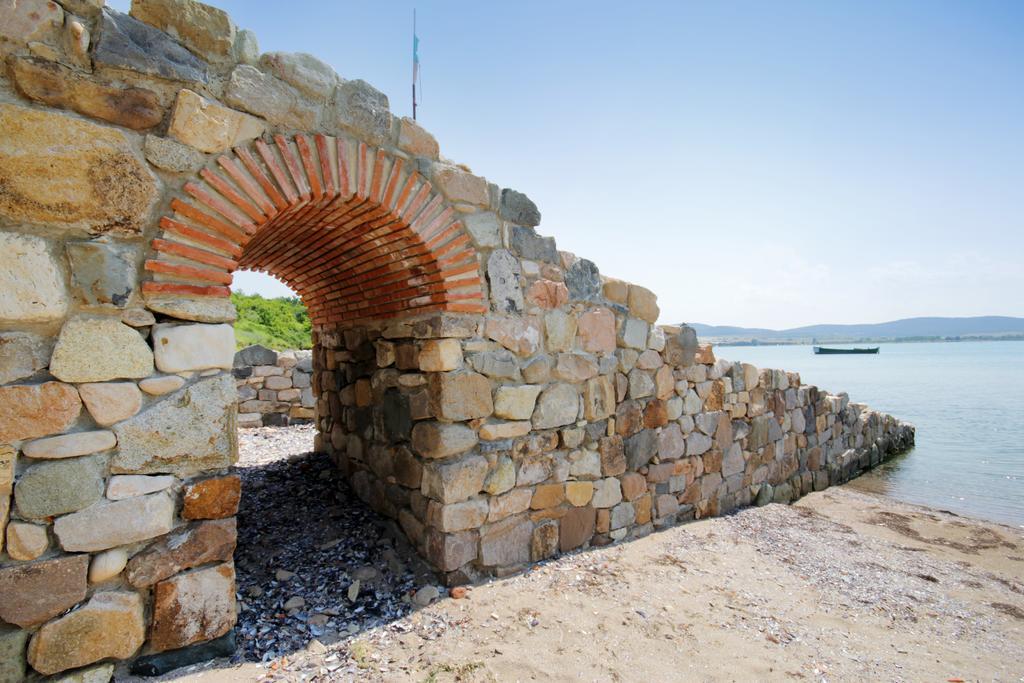 Family Hotel Kosko Chernomorets Exterior photo