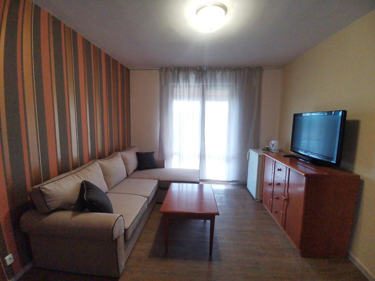 Family Hotel Kosko Chernomorets Exterior photo