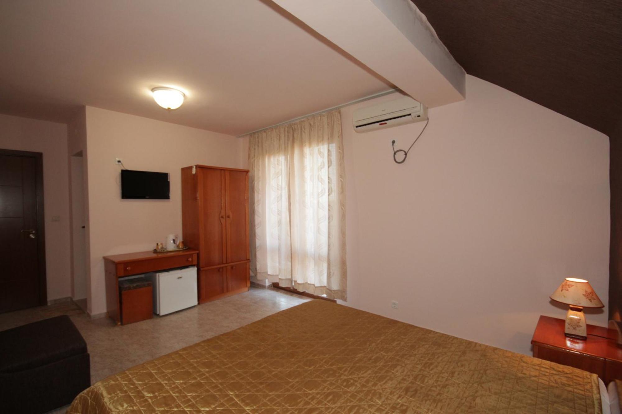 Family Hotel Kosko Chernomorets Room photo
